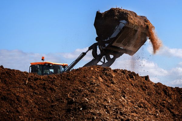 Dirt Spreading in Des Moines
