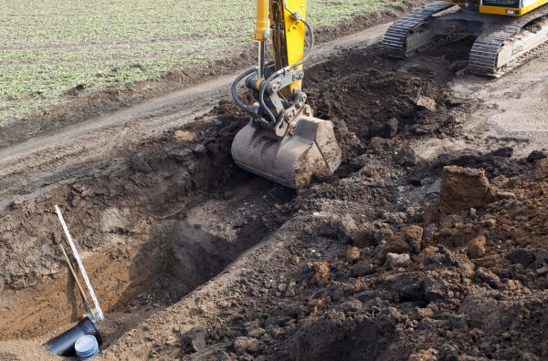 Backhoe Trenching in Des Moines